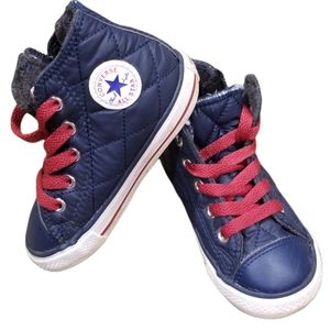 Converse Chuck Taylors toddler sz 7